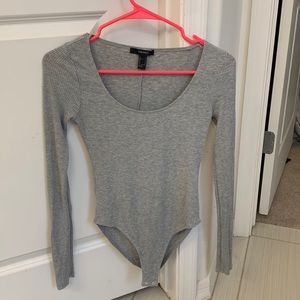 Grey bodysuit forever 21 🔴SOLD